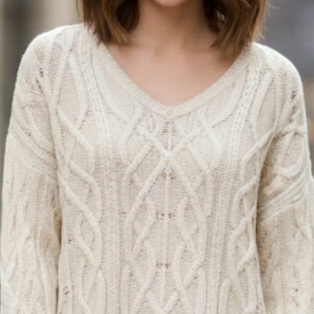 92. Y2K! | American Eagle Outfitters | Cream | Cable Knit Sweater | XS